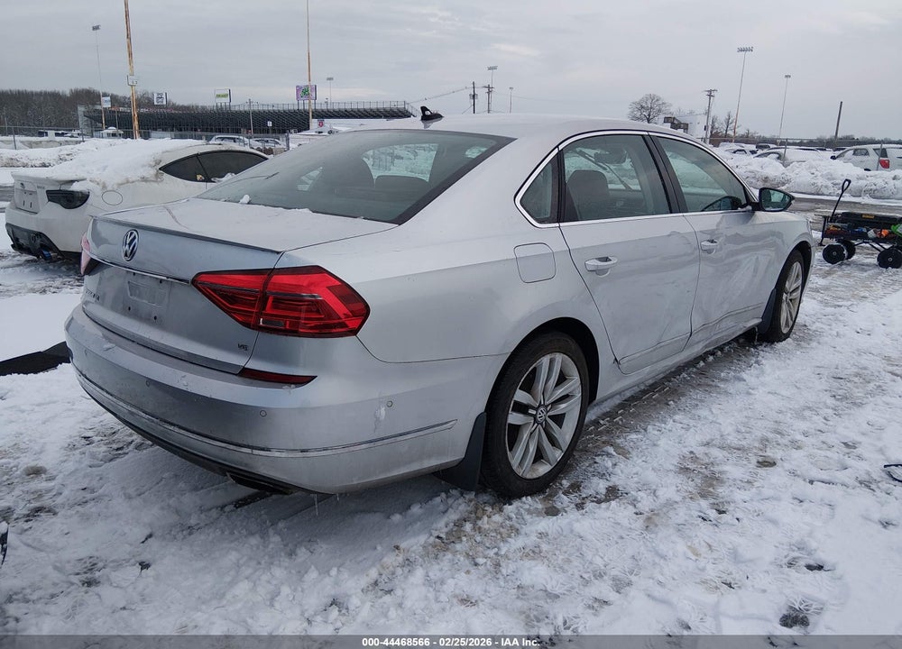 2016 VOLKSWAGEN PASSAT V6 SEL PREMIUM VIN: 1VWCM7A35GC052569