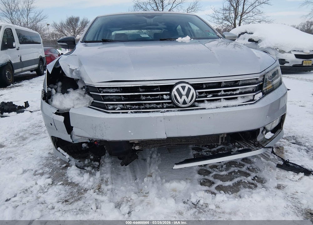 2016 VOLKSWAGEN PASSAT V6 SEL PREMIUM VIN: 1VWCM7A35GC052569