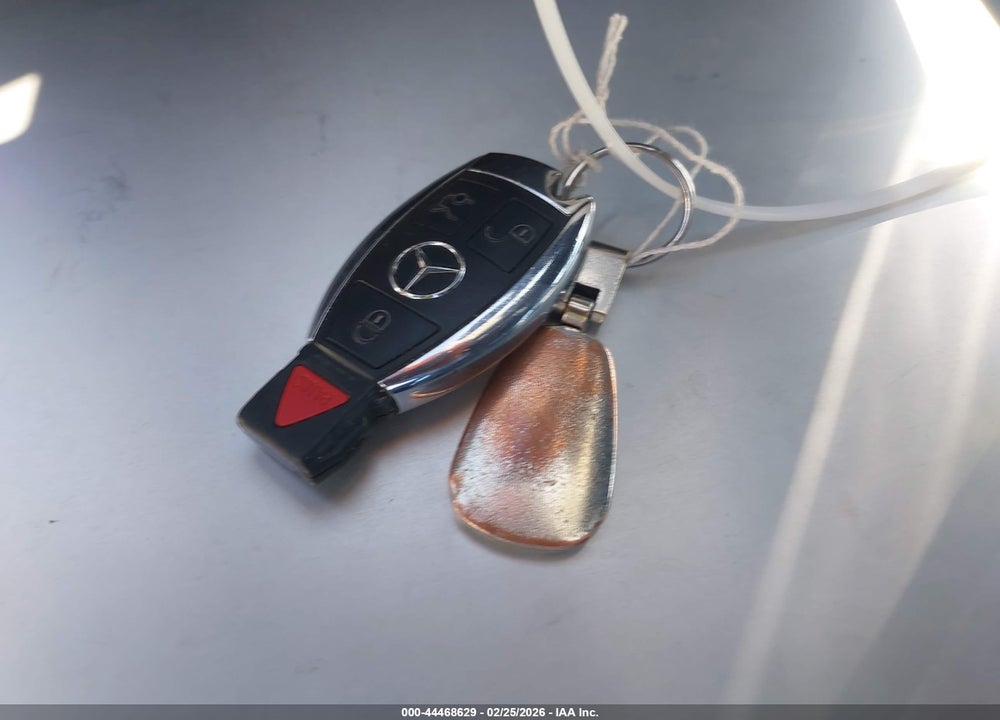 2014 MERCEDES-BENZ C 350 SPORT VIN: WDDGF5HB6EA951195
