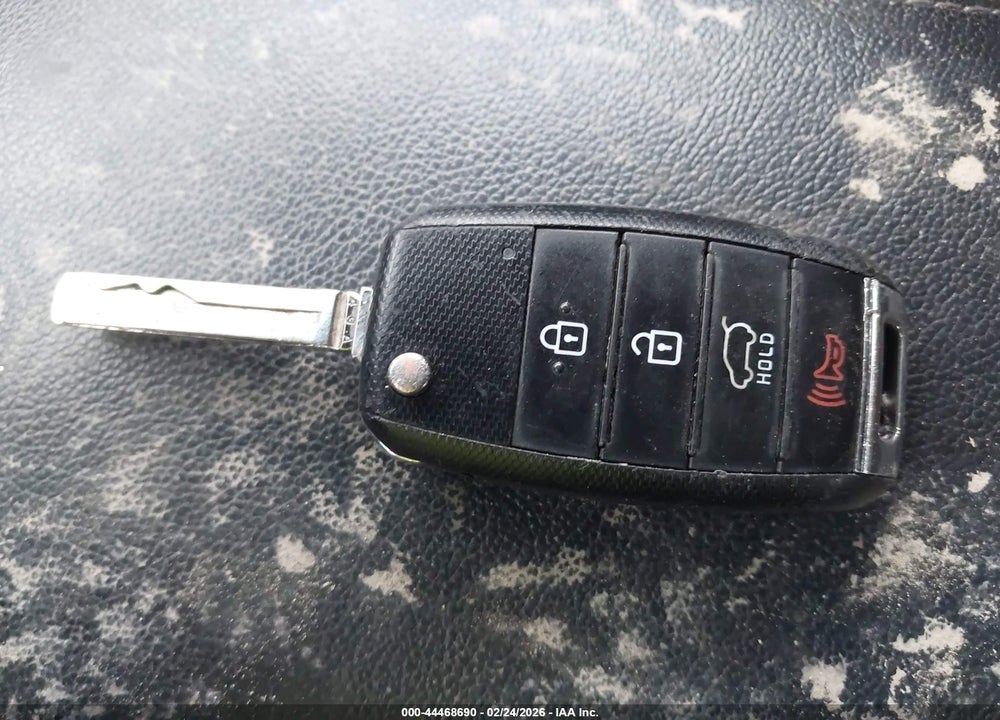 2018 KIA SPORTAGE LX VIN: KNDPMCAC5J7466870