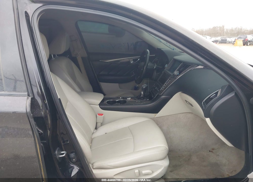 2014 INFINITI Q50 BASE VIN: JN1BV7AP9EM689134