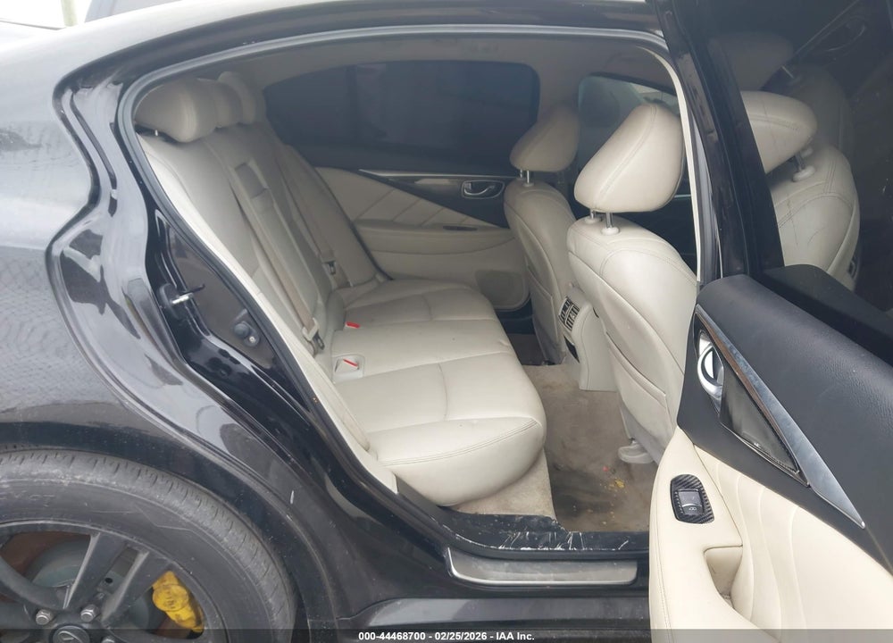 2014 INFINITI Q50 BASE VIN: JN1BV7AP9EM689134