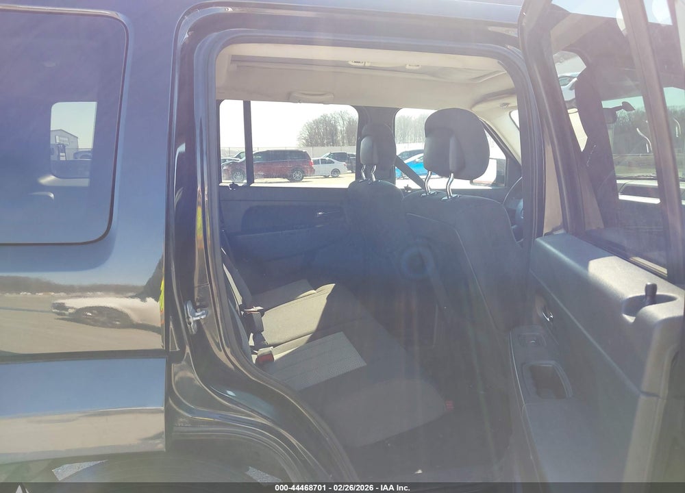 2010 JEEP LIBERTY SPORT VIN: 1J4PN2GK0AW113507