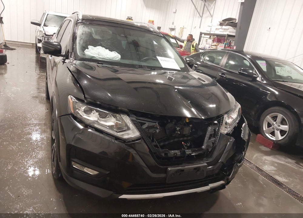 2018 NISSAN ROGUE SL VIN: JN8AT2MV2JW342047