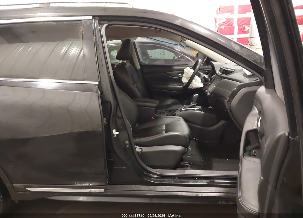 2018 NISSAN ROGUE SL VIN: JN8AT2MV2JW342047