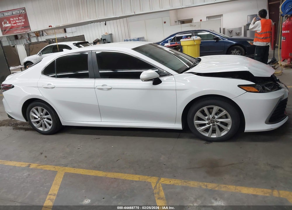 2021 TOYOTA CAMRY LE AWD VIN: 4T1C11BK6MU040902