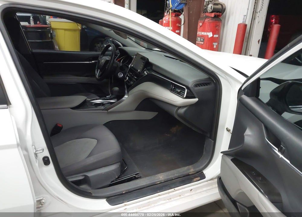 2021 TOYOTA CAMRY LE AWD VIN: 4T1C11BK6MU040902