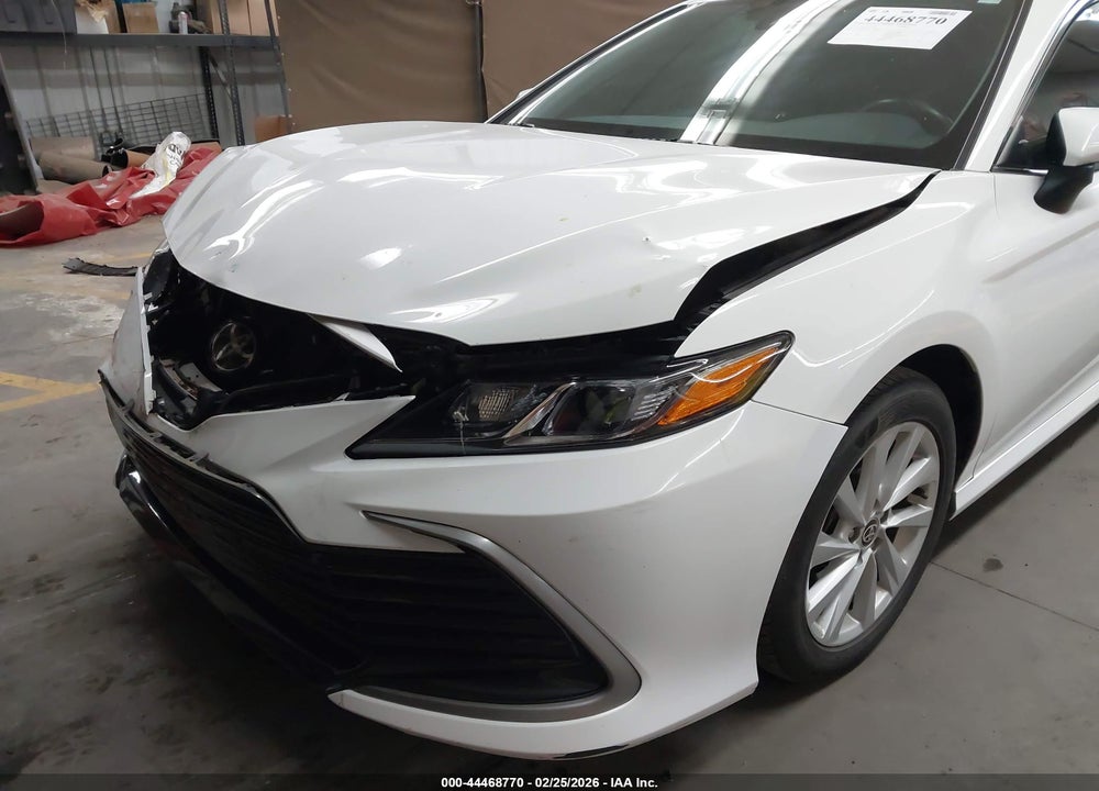 2021 TOYOTA CAMRY LE AWD VIN: 4T1C11BK6MU040902