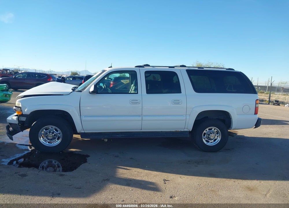 2003 CHEVROLET SUBURBAN 2500 LT VIN: 3GNGK26G53G208200