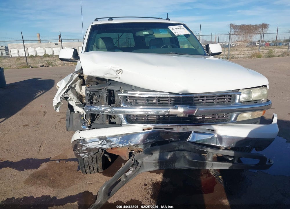 2003 CHEVROLET SUBURBAN 2500 LT VIN: 3GNGK26G53G208200