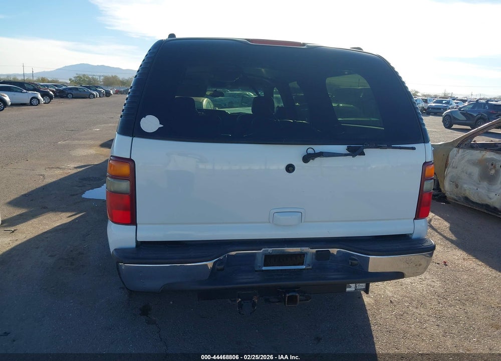 2003 CHEVROLET SUBURBAN 2500 LT VIN: 3GNGK26G53G208200