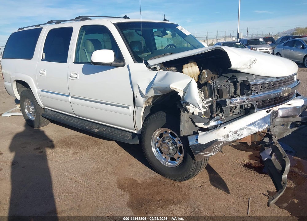 2003 CHEVROLET SUBURBAN 2500 LT VIN: 3GNGK26G53G208200