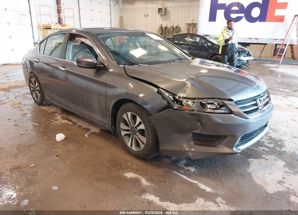 2013 HONDA ACCORD LX VIN: 1HGCR2F30DA096603