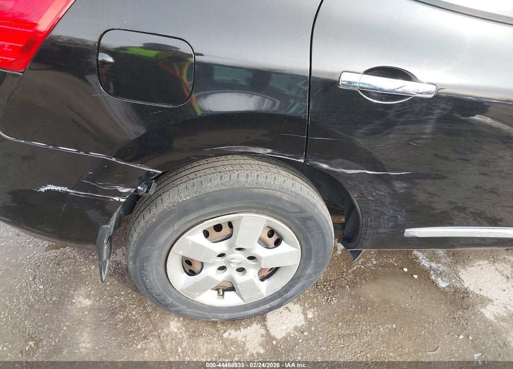 2014 NISSAN ROGUE SELECT S VIN: JN8AS5MV4EW202219