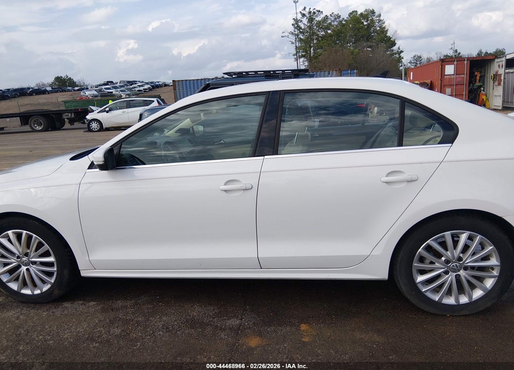 2013 VOLKSWAGEN JETTA 2.0L TDI VIN: 3VWLL7AJ5DM392669