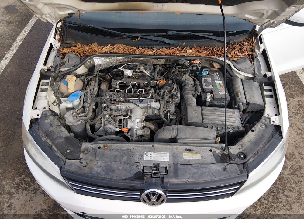 2013 VOLKSWAGEN JETTA 2.0L TDI VIN: 3VWLL7AJ5DM392669