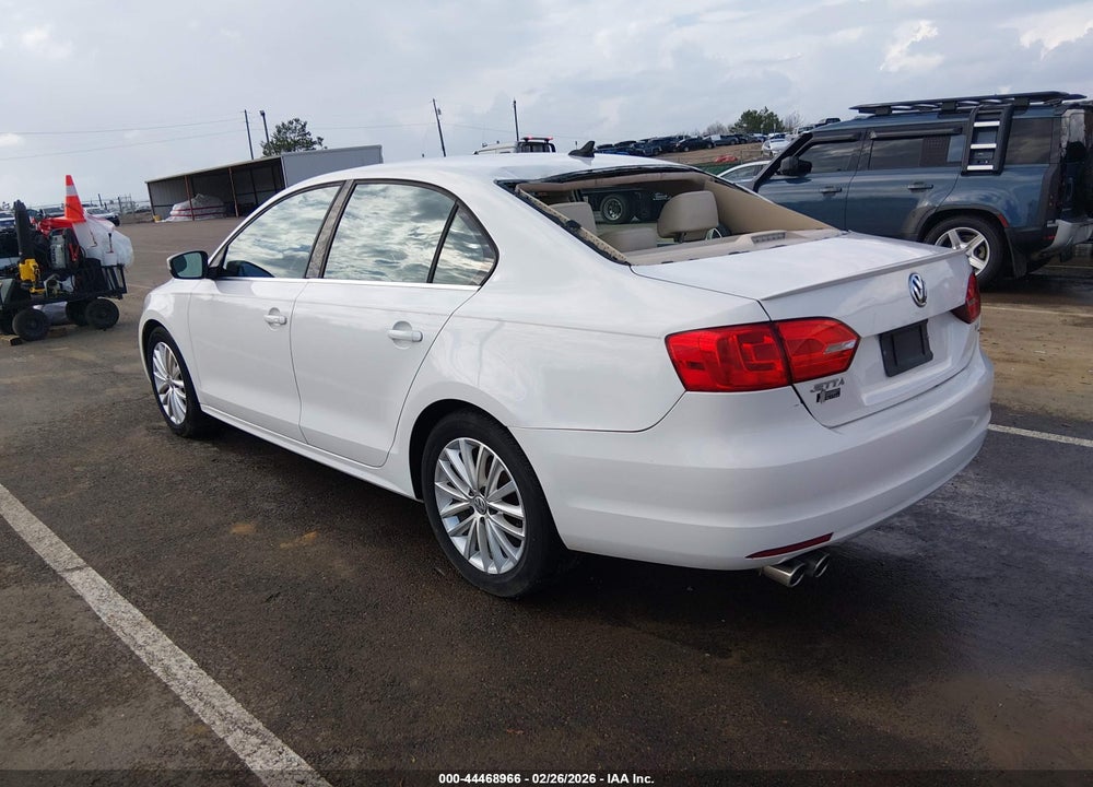 2013 VOLKSWAGEN JETTA 2.0L TDI VIN: 3VWLL7AJ5DM392669