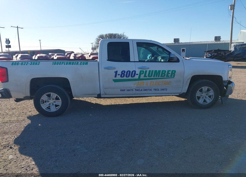 2018 CHEVROLET SILVERADO 1500 1LT VIN: 1GCRCREC0JZ161810