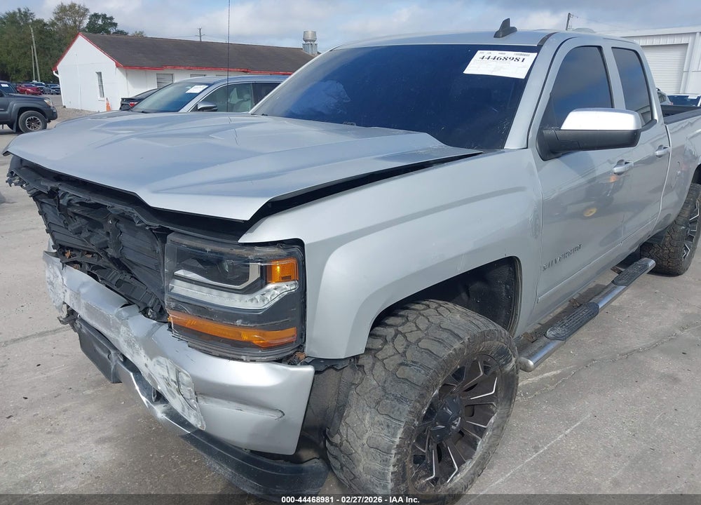 2018 CHEVROLET SILVERADO 1500 2LT VIN: 1GCVKREC9JZ206597