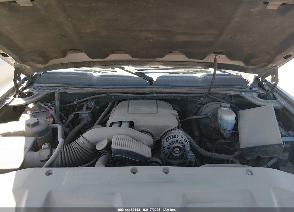 2011 CHEVROLET SILVERADO 1500 XTRA FUEL ECONOMY VIN: 3GCPCSE36BG136586