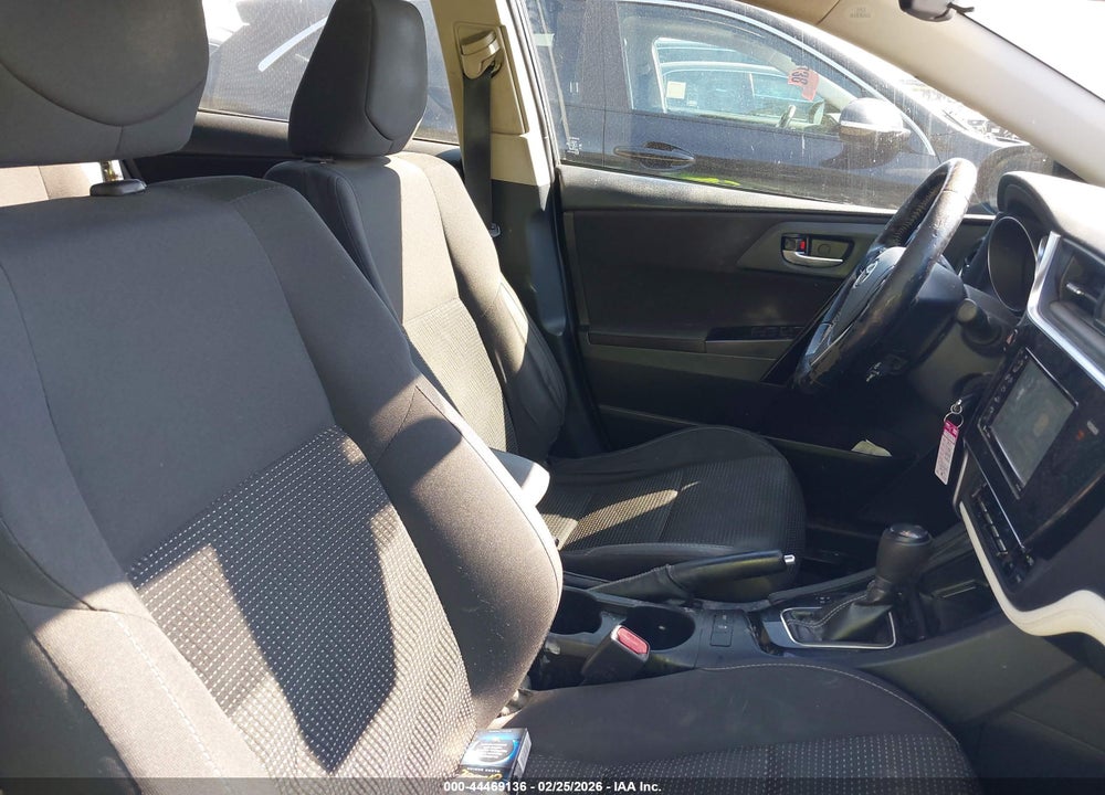 2017 TOYOTA COROLLA IM VIN: JTNKARJE5HJ526260
