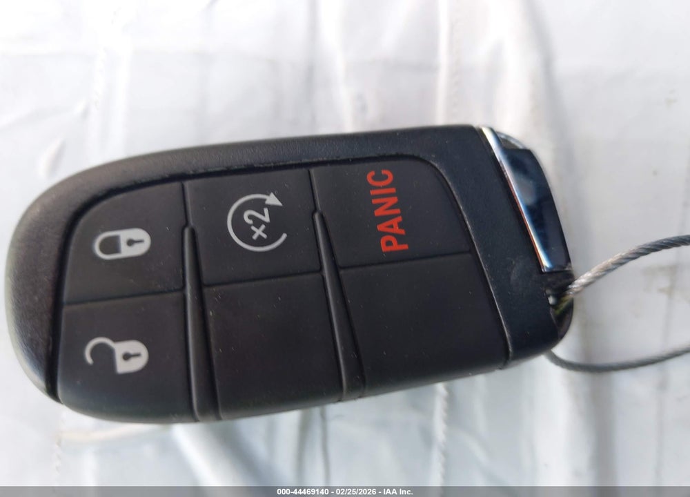 2022 JEEP COMPASS LATITUDE LUX 4X4 VIN: 3C4NJDFB8NT187064
