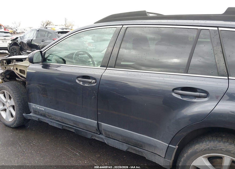 2013 SUBARU OUTBACK 2.5I PREMIUM VIN: 4S4BRBCCXD3301455
