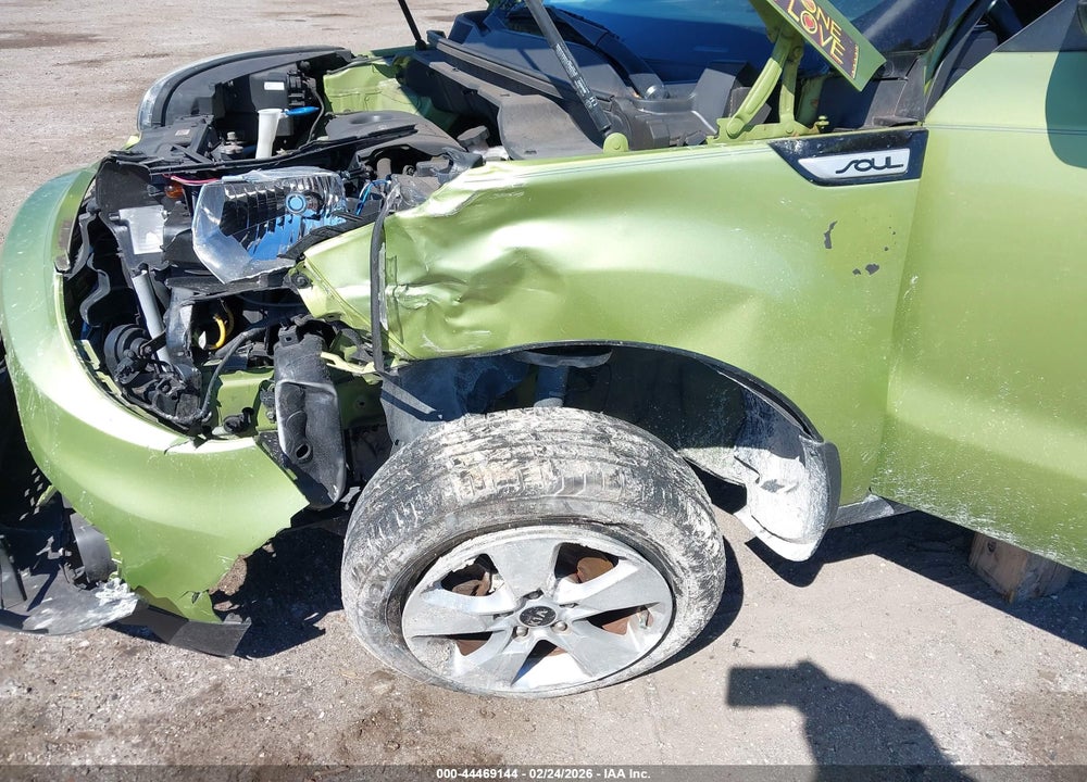 2017 KIA SOUL VIN: KNDJN2A25H7883923