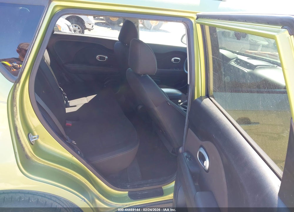 2017 KIA SOUL VIN: KNDJN2A25H7883923