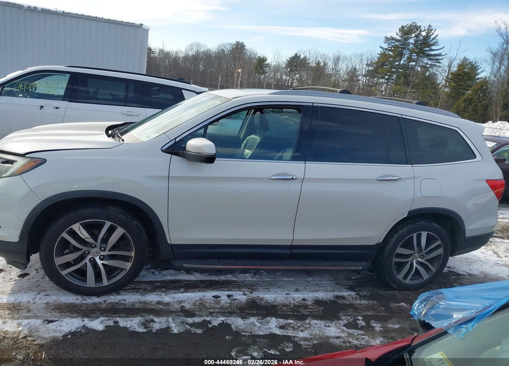 2016 HONDA PILOT ELITE VIN: 5FNYF6H02GB028385