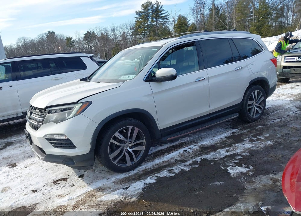 2016 HONDA PILOT ELITE VIN: 5FNYF6H02GB028385