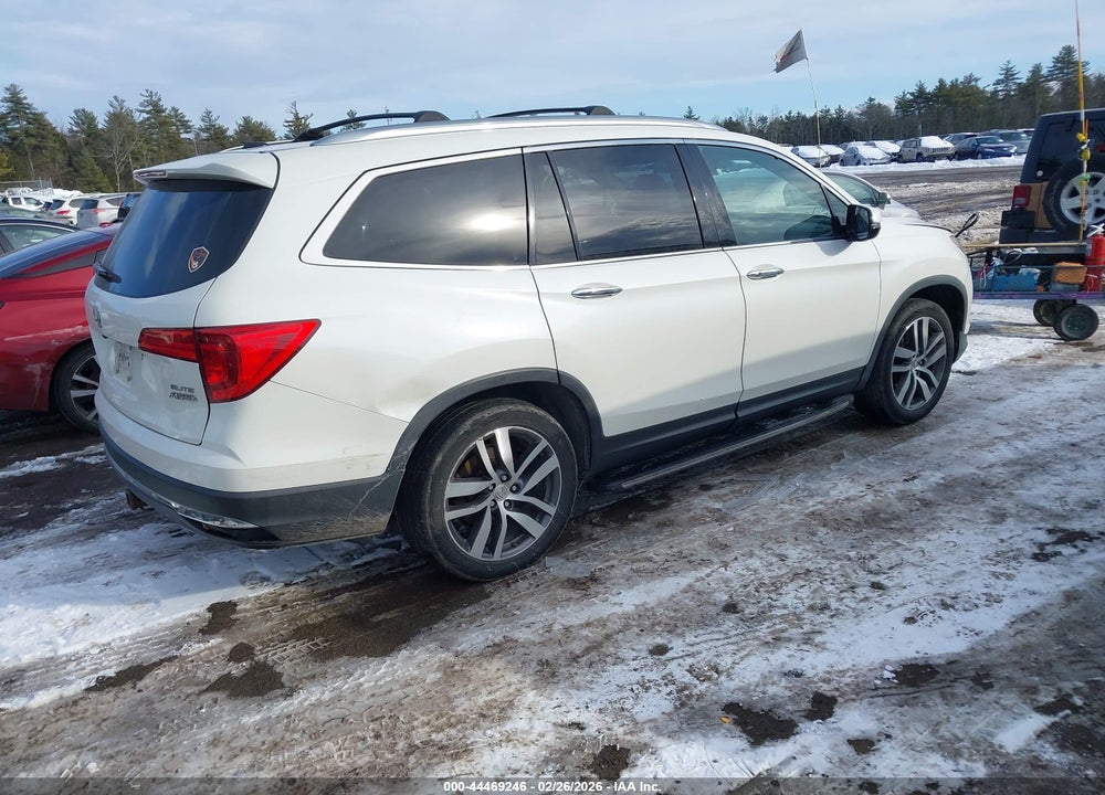 2016 HONDA PILOT ELITE VIN: 5FNYF6H02GB028385