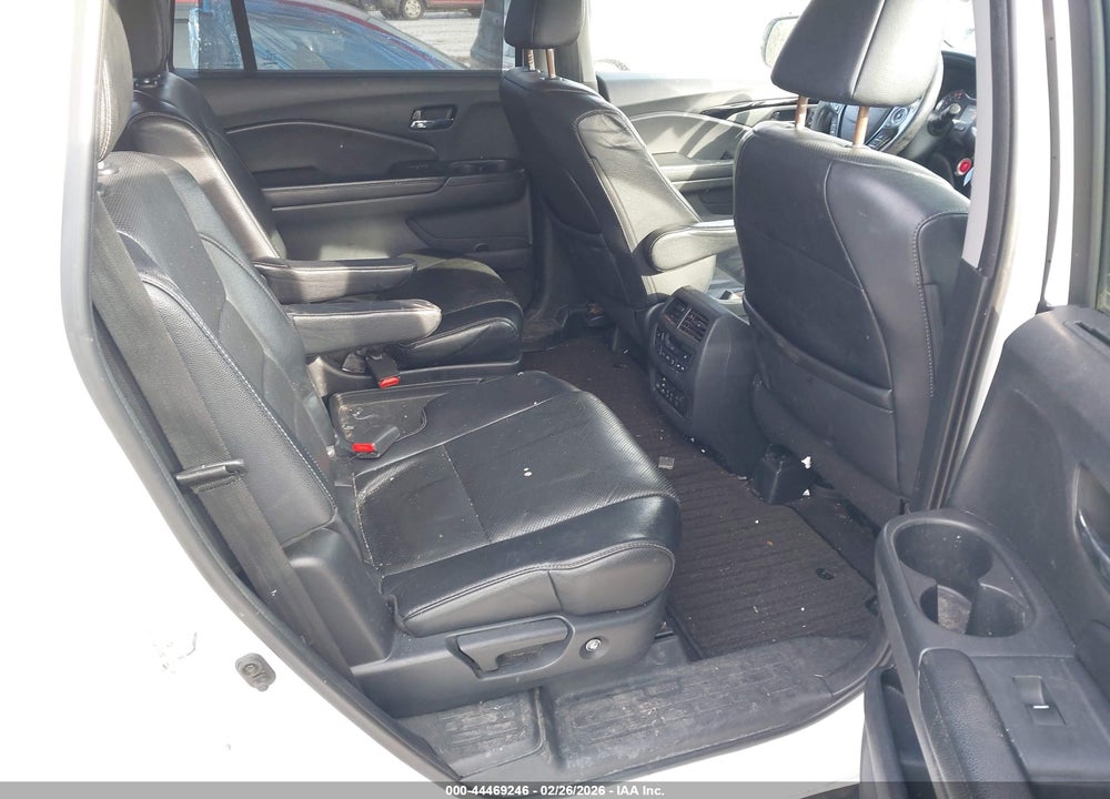 2016 HONDA PILOT ELITE VIN: 5FNYF6H02GB028385