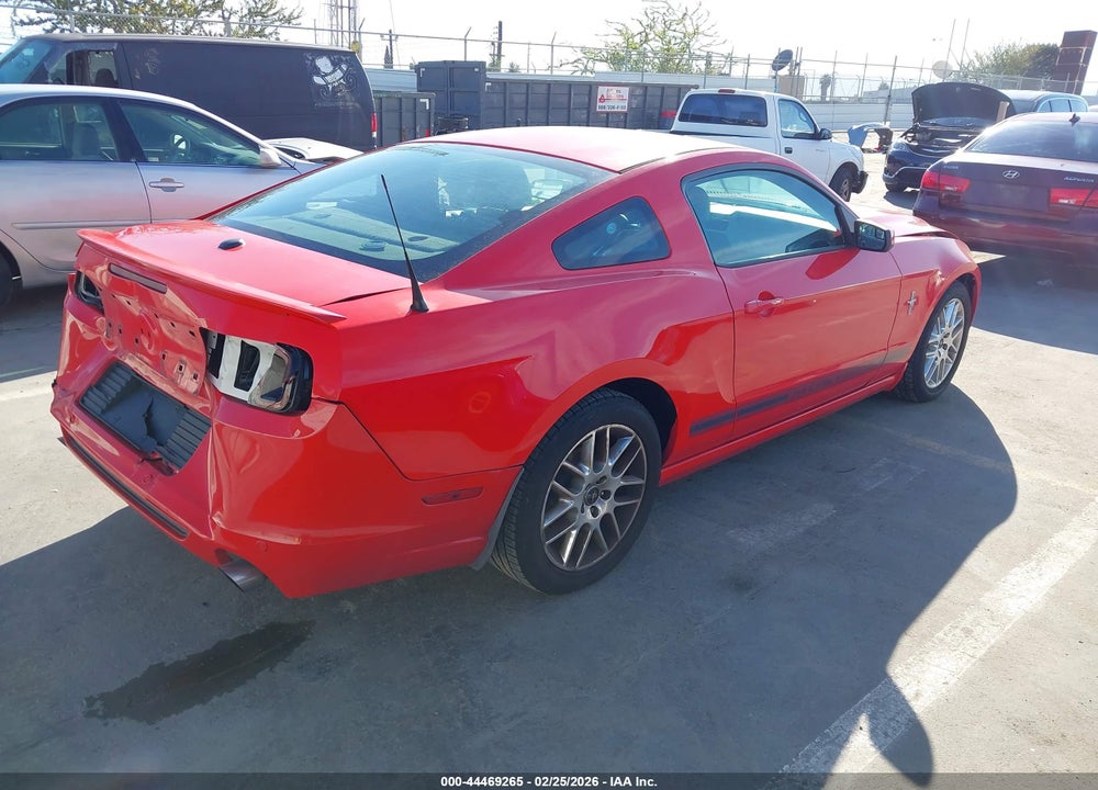 2014 FORD MUSTANG V6 PREMIUM VIN: 1ZVBP8AM4E5334303