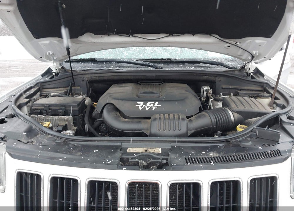 2014 JEEP GRAND CHEROKEE LAREDO VIN: 1C4RJFAG0EC180556