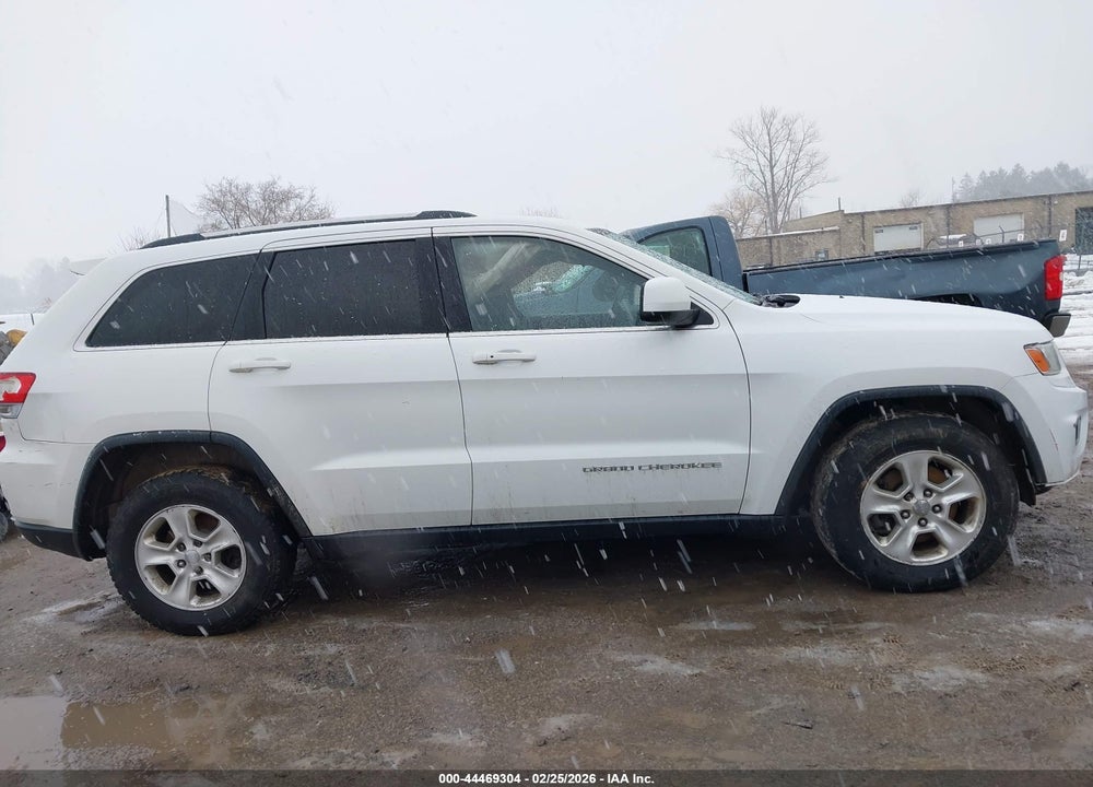 2014 JEEP GRAND CHEROKEE LAREDO VIN: 1C4RJFAG0EC180556