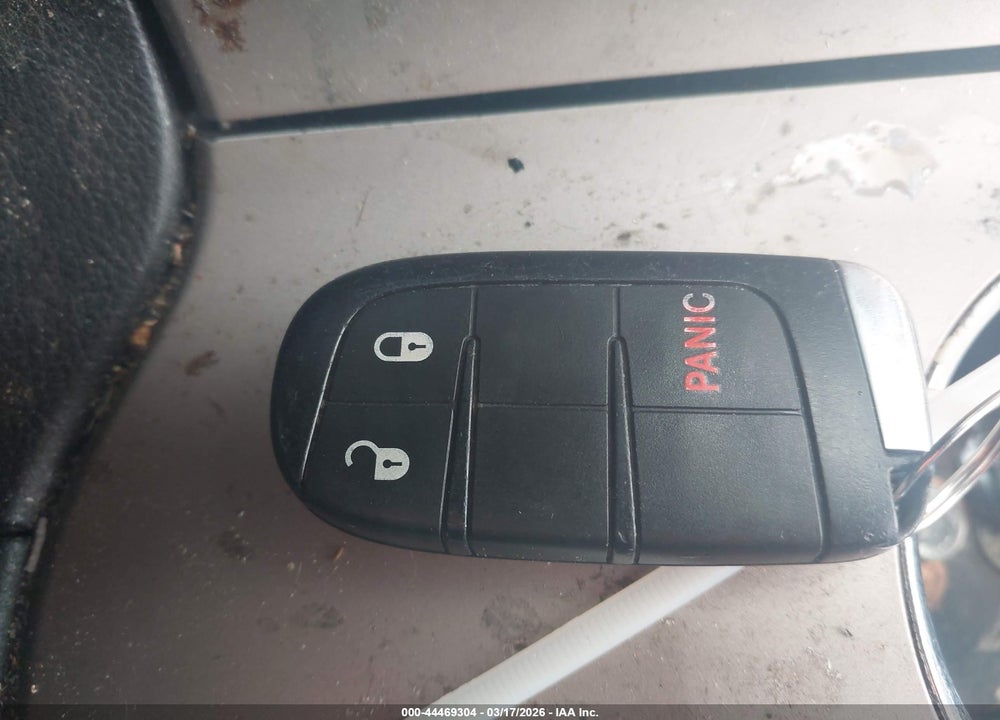 2014 JEEP GRAND CHEROKEE LAREDO VIN: 1C4RJFAG0EC180556