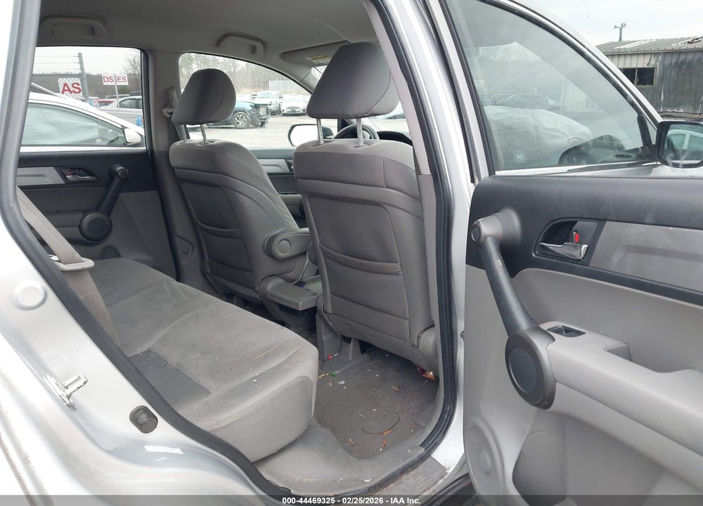 2011 HONDA CR-V SE VIN: 5J6RE3H41BL023865