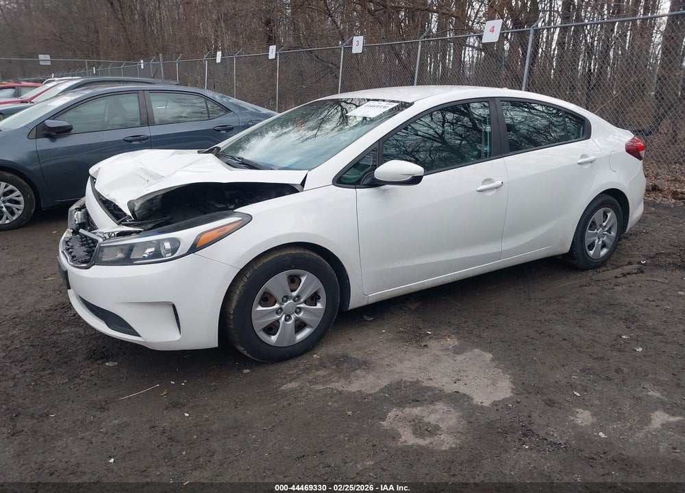 2017 KIA FORTE LX VIN: 3KPFK4A73HE039479
