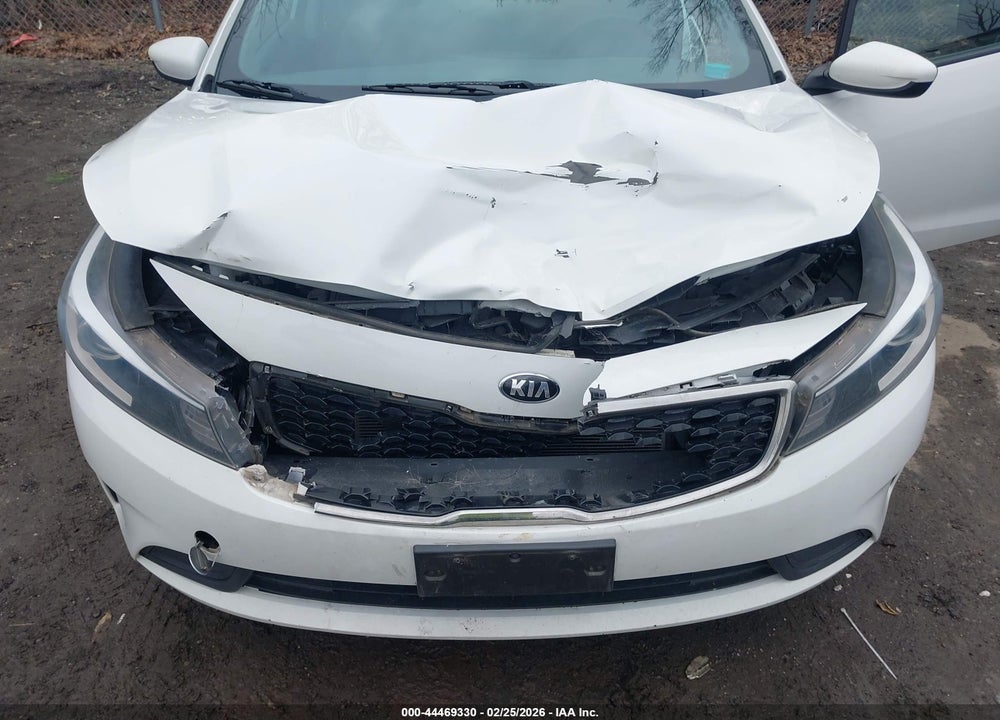 2017 KIA FORTE LX VIN: 3KPFK4A73HE039479