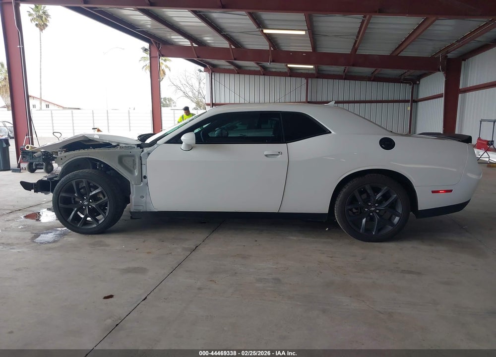 2022 DODGE CHALLENGER SXT VIN: 2C3CDZAG8NH175640