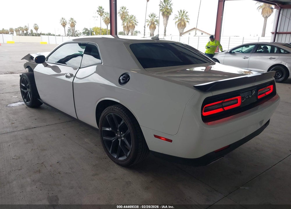 2022 DODGE CHALLENGER SXT VIN: 2C3CDZAG8NH175640