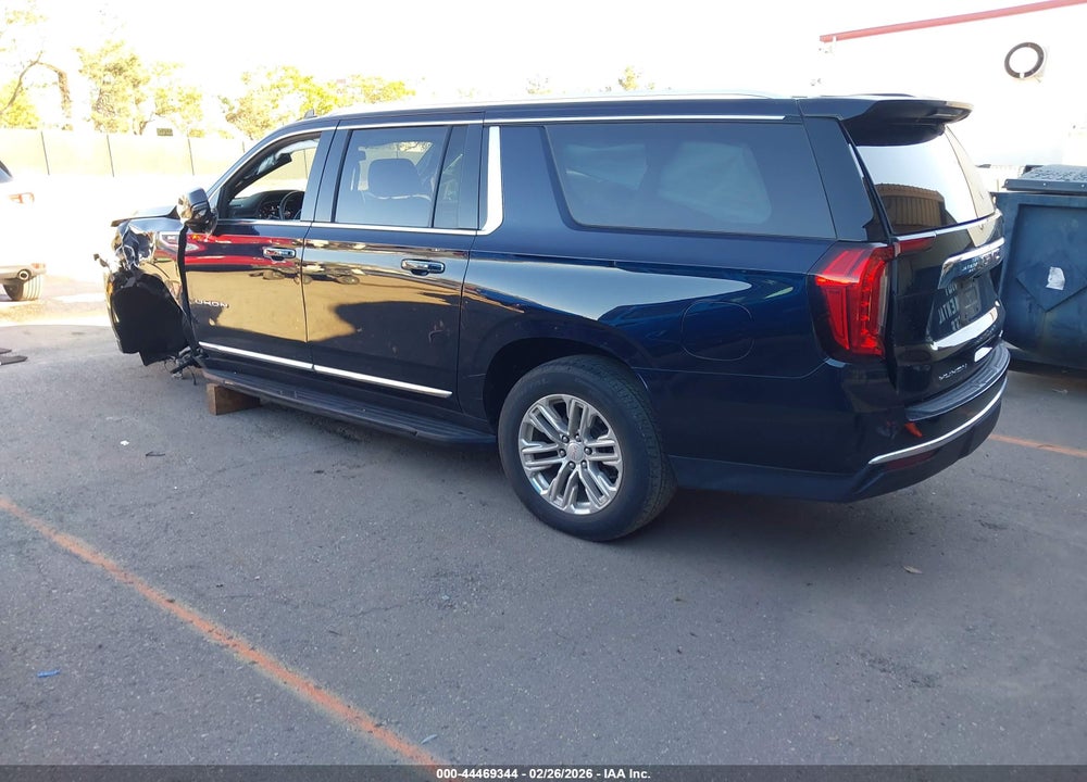 2022 GMC YUKON XL 4WD SLT VIN: 1GKS2GKD6NR245310