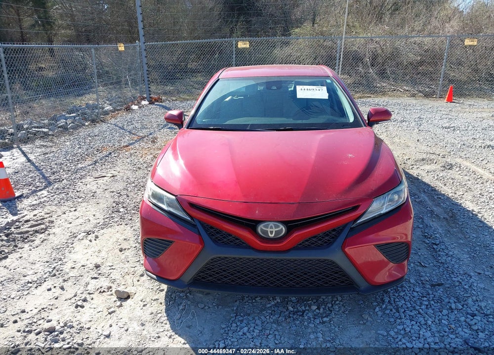 2019 TOYOTA CAMRY SE VIN: 4T1B11HK2KU215324