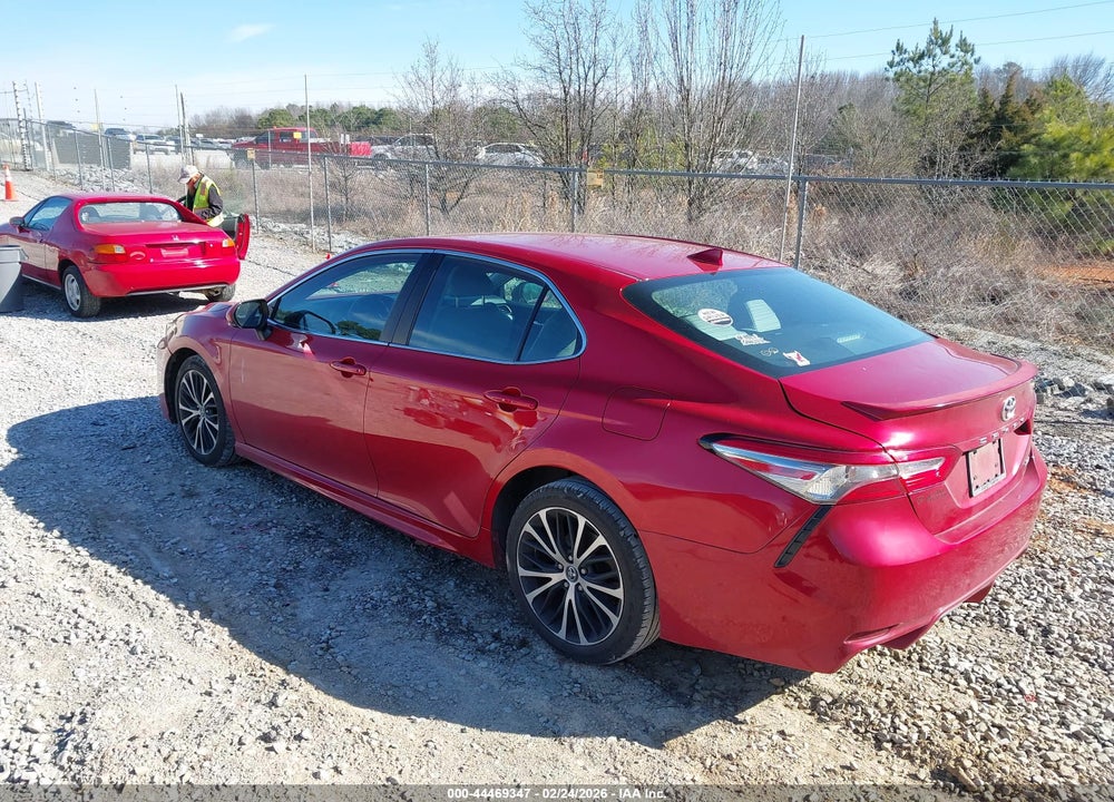2019 TOYOTA CAMRY SE VIN: 4T1B11HK2KU215324