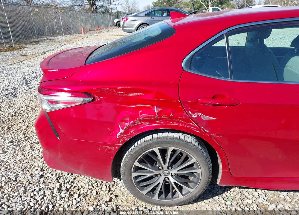 2019 TOYOTA CAMRY SE VIN: 4T1B11HK2KU215324