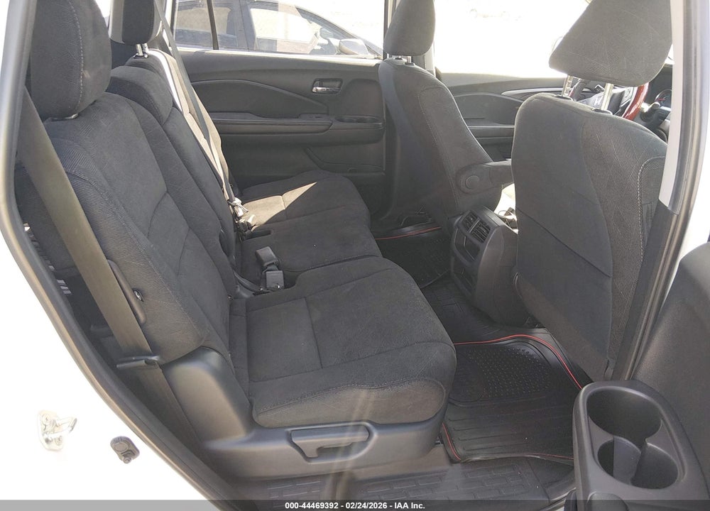 2020 HONDA PILOT 2WD LX VIN: 5FNYF5H10LB019522