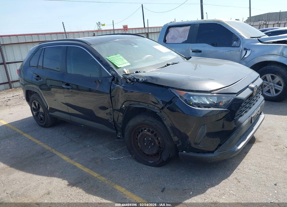 2019 TOYOTA RAV4 LE VIN: JTMH1RFVXKD516644