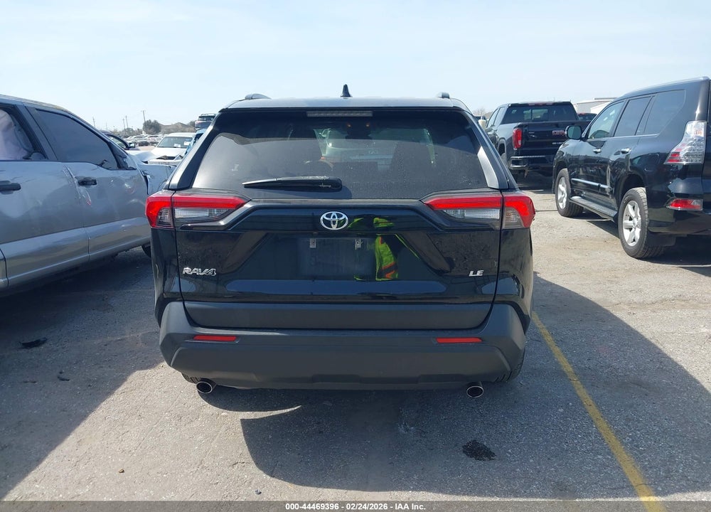 2019 TOYOTA RAV4 LE VIN: JTMH1RFVXKD516644