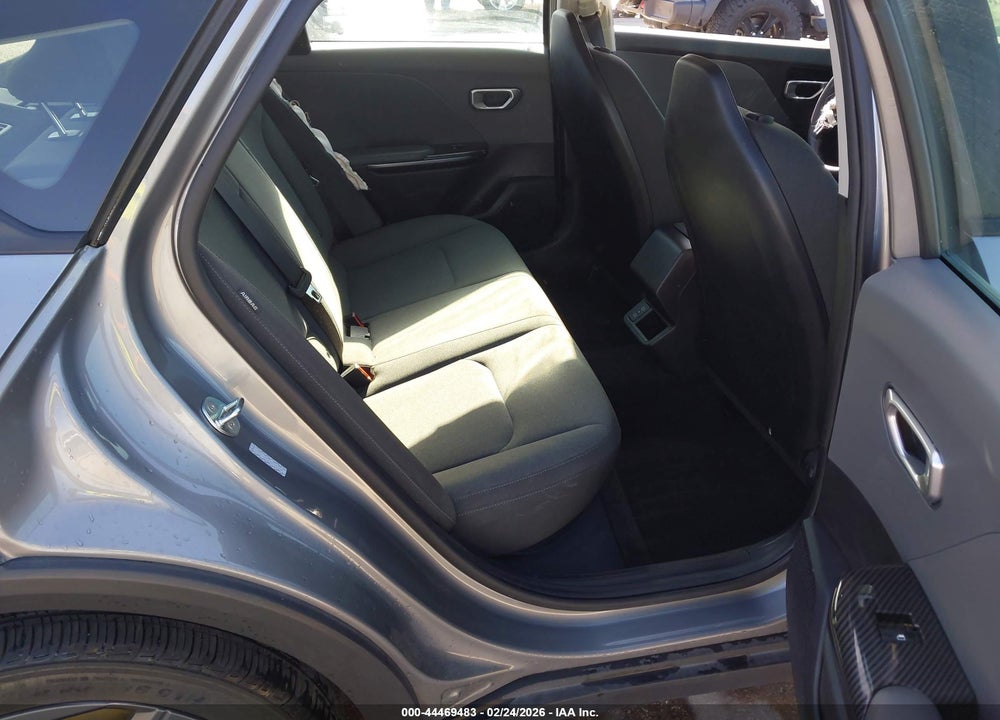 2025 KIA K4 LXS VIN: 3KPFT4DE8SE046054